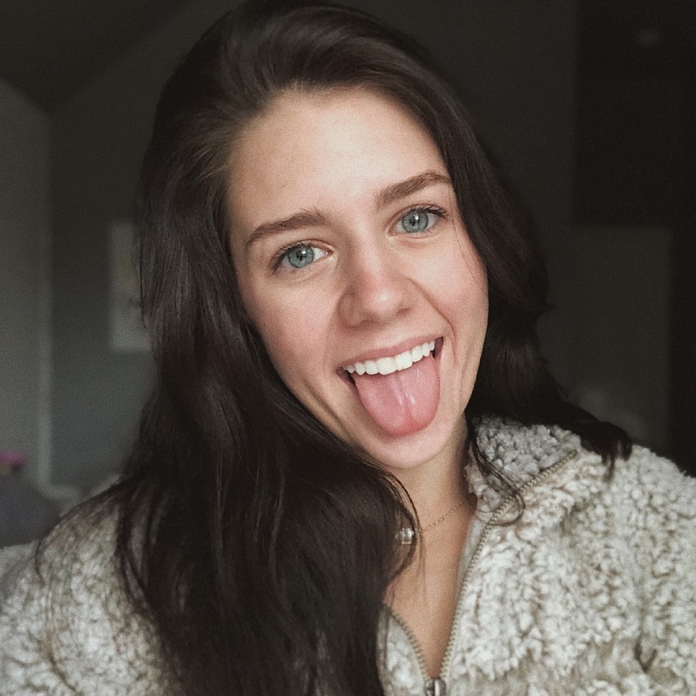 Meet your Posher, Jyllian